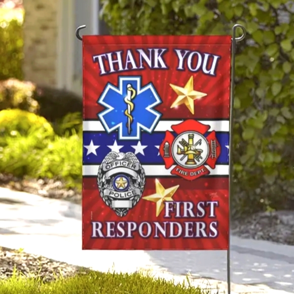 Garden Flag 12" X 18" Fade Resistance Printed Both Sides NWT RESCUE THANK YOU - Picture 3 of 5